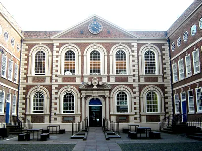 Liverpool Beatles Famous Walking Tour - Fully Guided, About 2 Hours 15 Minutes