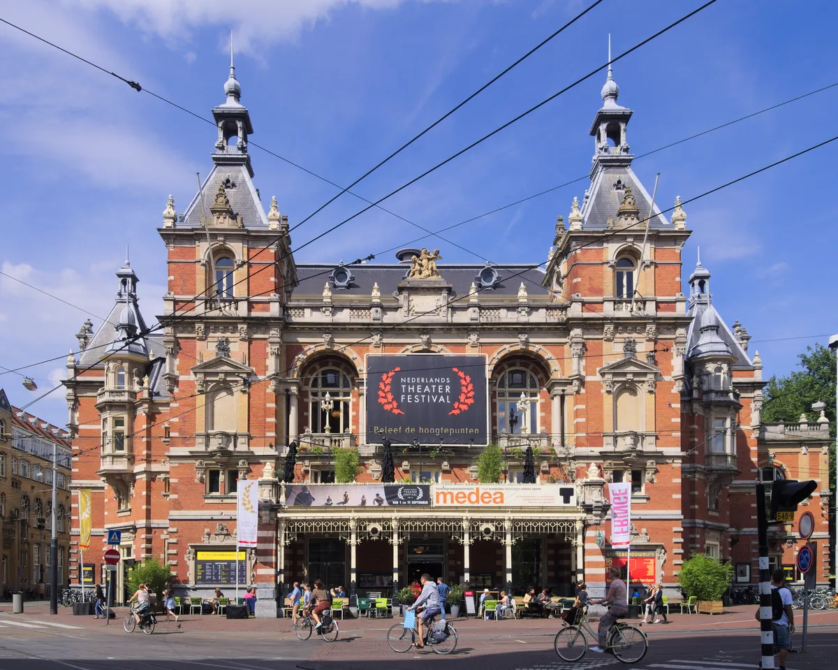Amsterdam City Centre Bar Crawl and Nightlife Experience in Leidseplein and Rembrandtplein