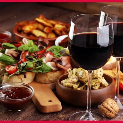 The art of the Italian Aperitivo with a local: Learn & Enjoy in Lucca