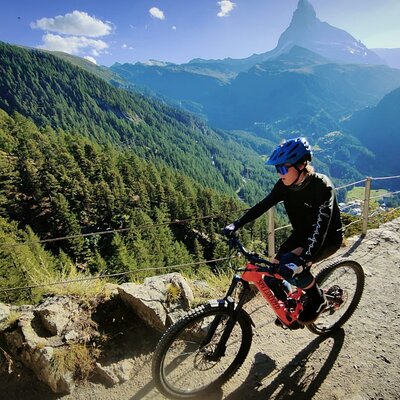 3 Hours Guided Mountain Biking in Zermatt