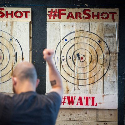 1-Hour Axe Throwing in Worcester