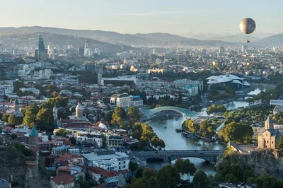 Day Trip to Rainbow Mountains and David Gareja from Tbilisi