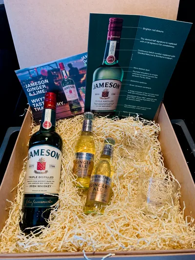 Dublin Irish Whiskey Museum and Gallery Guided 1-Hour Tour with Tasting