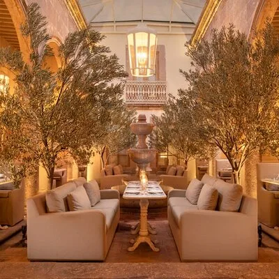 Tequila and Mezcal Tasting in Colonial Mansion Restaurante Diego