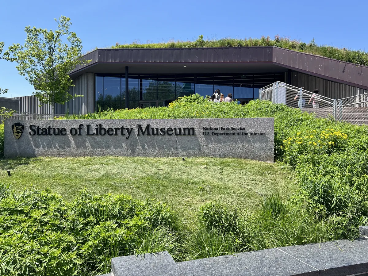 Private Statue of Liberty and Ellis Island Tour in New York City