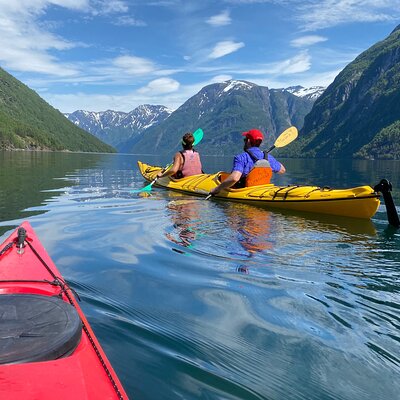 Fjord paddle in Hellesylt - Half Day Kayaking Tour