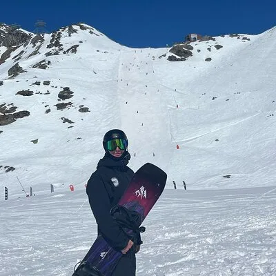 Half Day Morning Private Snowboarding Lesson in Verbier