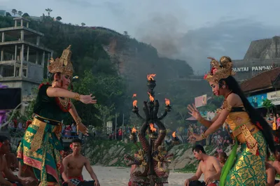 Private Full-Day Tour in Bali: Ulun Danu Beratan Temple, Jatiluwih Rice Terraces and Tanah Lot Temple