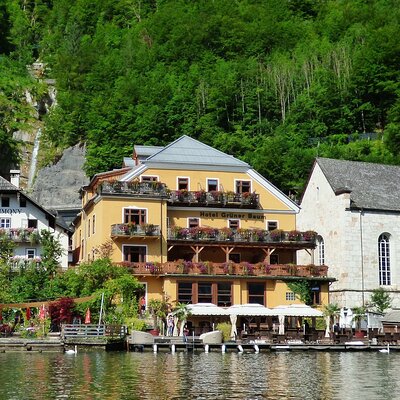 Hallstatt Private Walk Tour With A Professional Guide