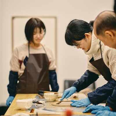 Making of Echizen Lacquerware and Tray Lacquering Experience