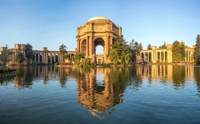 San Francisco GoCar Tour with GPS-Guided Storytelling Car Rental