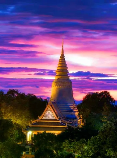 Phnom Penh Full-Day 8-9 Hour Small-Group Cultural Tour Visiting 11 Places Including S21 and Killing Field