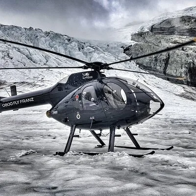 Private Flight: 4 Glaciers with 2 Snow Landings - 60mins
