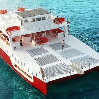 Red Whale dayclub