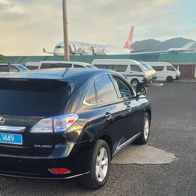 Private Car Hewanorra Airport (UVF)