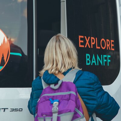 Private Airport Transfer: Banff, Canmore, Lake Louise to Calgary