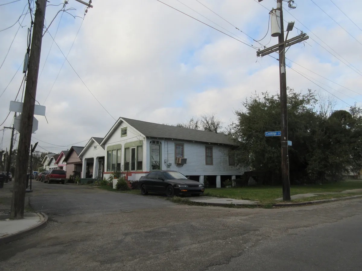 New Orleans Music Heritage Walking Tour with Louisiana Music Factory, French Quarter, Bourbon Street and Armstrong Park