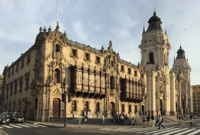 Lima Airport Arrival Transfer with Air Conditioning and Spanish Driver