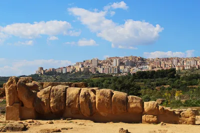 Quad Tour Excursion from the Castle of Poggio Diana to the Sea in Agrigento