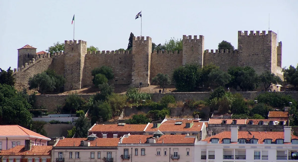 Castelo de S. Jorge Skip-the-Line Ticket in Lisbon