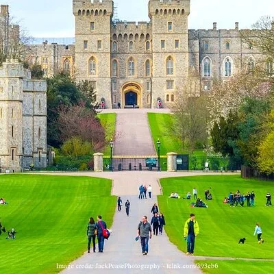 Windsor Castle & St George's Chapel Private 3-hour Walking Tour