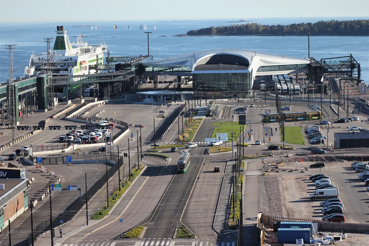 Helsinki to Tallinn Guided Walking Tour with Return Cruise Ferry Ticket and Hotel Pickup Included