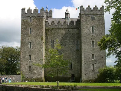Dublin to Bunratty Castle, Cliffs of Moher, Burren and Galway Day Trip by Rail