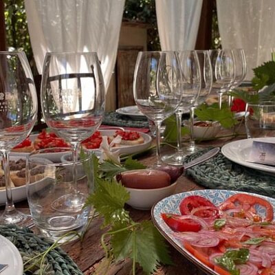 Lucca - Wine tasting at Tenuta Mareli