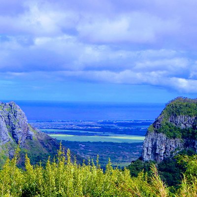 Hiking in Mauritius: Tamarind Falls (7 Cascades) With Hotel Transfer & Guide
