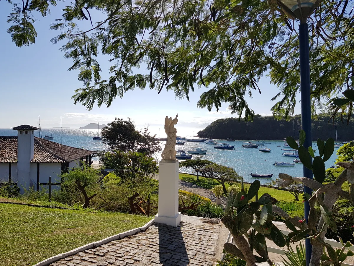 Diving for Beginners and Accredited Divers in Búzios RJ