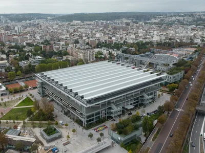 Roland Garros Stadium 90-Minute Guided Behind-the-Scenes Tour in Paris