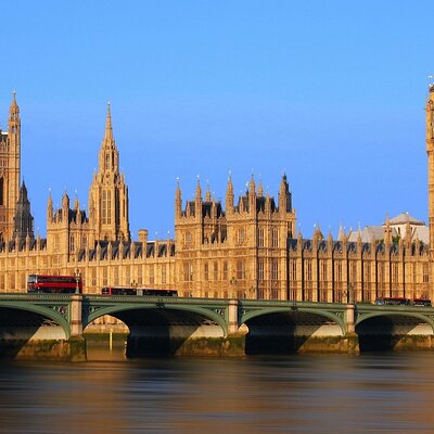 London In One Day Tour with Thames River Cruise
