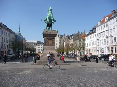 Copenhagen Politically Incorrect Private Highlights Walking Tour