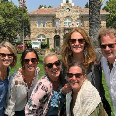 #1 Sonoma Walking Food, Wine Tasting & History Tour (Private)