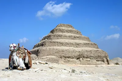 Cairo Full-Day Tour to Giza Pyramids, Sphinx, Saqqara Step Pyramid and Memphis