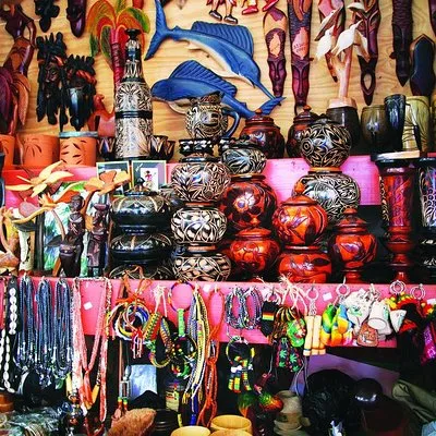Shopping Tour From Runaway Bay Hotels