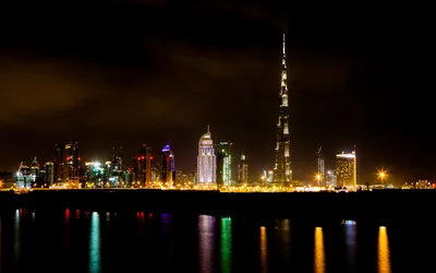 Dubai Pub Crawl Nightlife Tour with Private Transport and Booked Tables