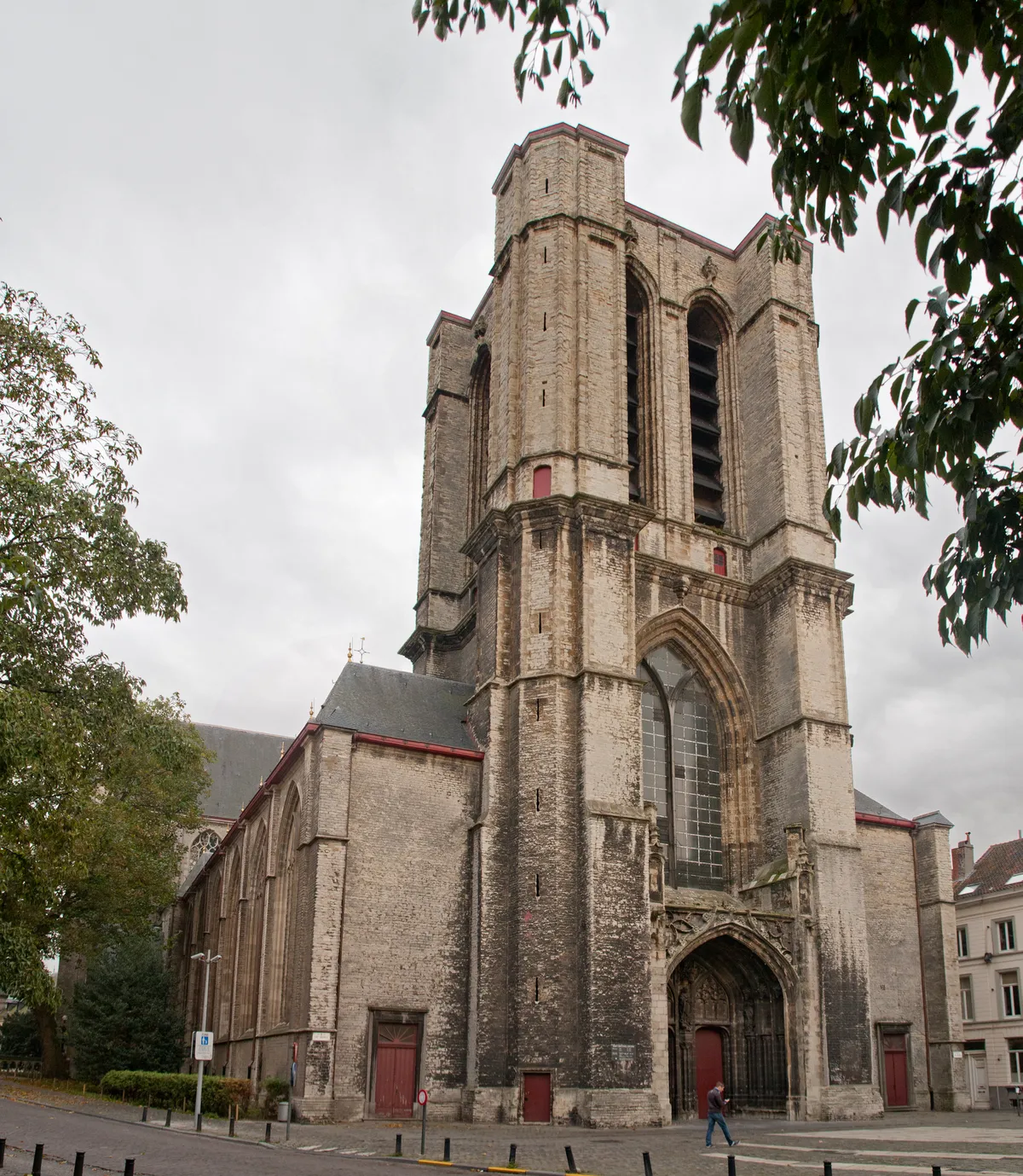 Historical Walking Tour of Ghent - Legends of Gent