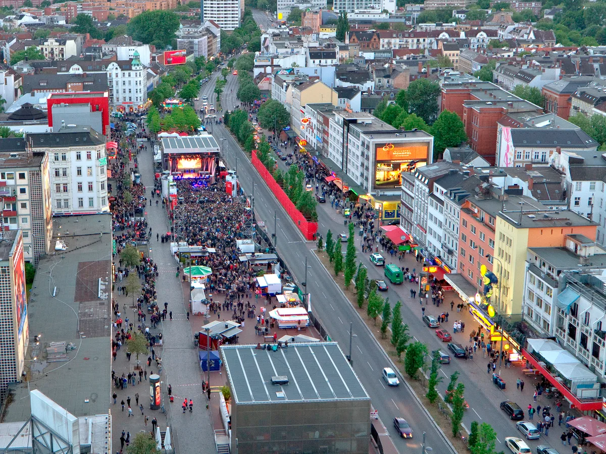 Hamburg Reeperbahn Small-Group Walking Tour