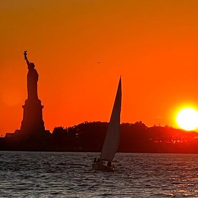 Private Sail Around New York City and The Statue of Liberty