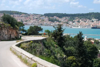 "QueenBee" Full-Day Boat Trip with Lunch in Cephalonia