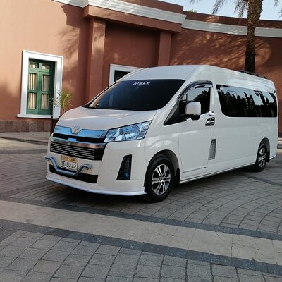 Abu Simbel Airport VIP Transfer Luxury Vehicle Service