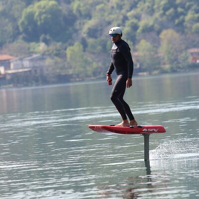 Try Efoil on Lake Como - Try the New Trend