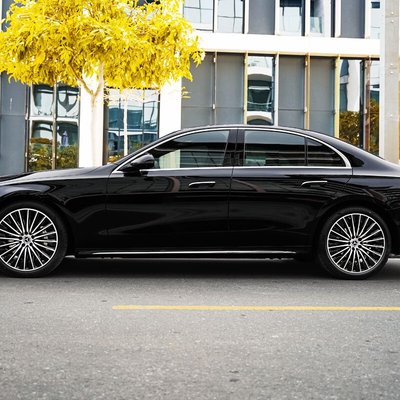 Private Transfer: Port of LE HAVRE to Paris City by Business Car