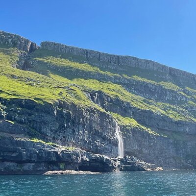 2-Hour Boat Trip in Faroe Island
