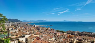 Small Group Amalfi Coast Boat Tour from Salerno with Stops in Positano and Amalfi
