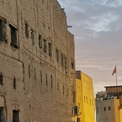 Heritage private Tour by classic carts