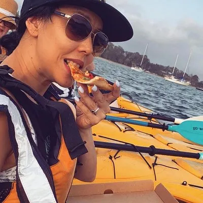 Batemans Bay Sunset Pizza Kayak Tour - Float and Feast