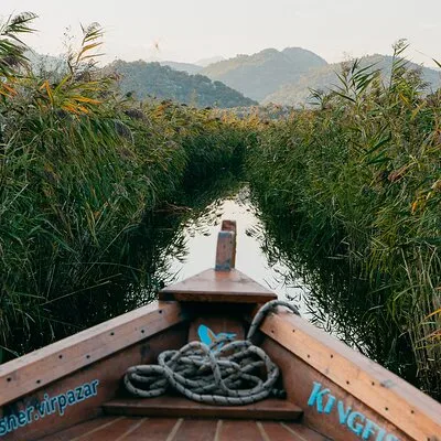 Skadar Lake National Park: Private Guided Tour to Kom Monastery