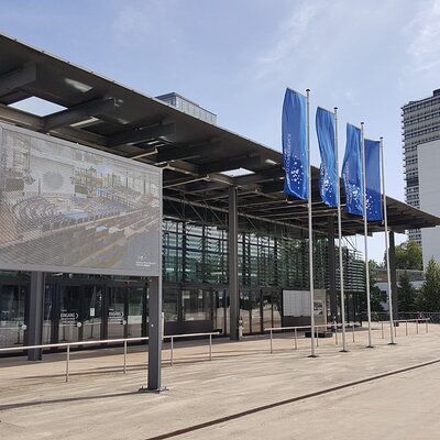 Private tour: Bonn Republic - Former government district